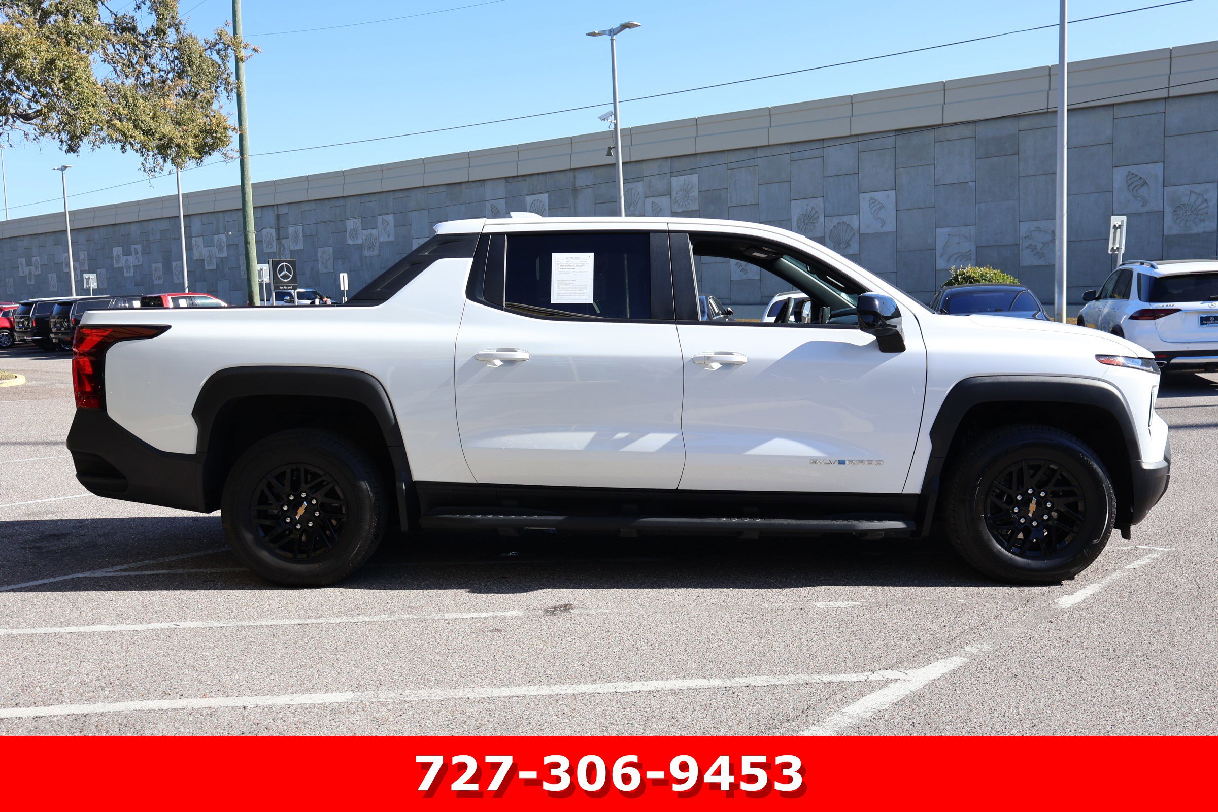 Used 2024 Chevrolet Silverado EV W/T image 9