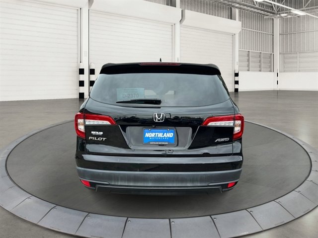 Used 2020 Honda Pilot LX image 3