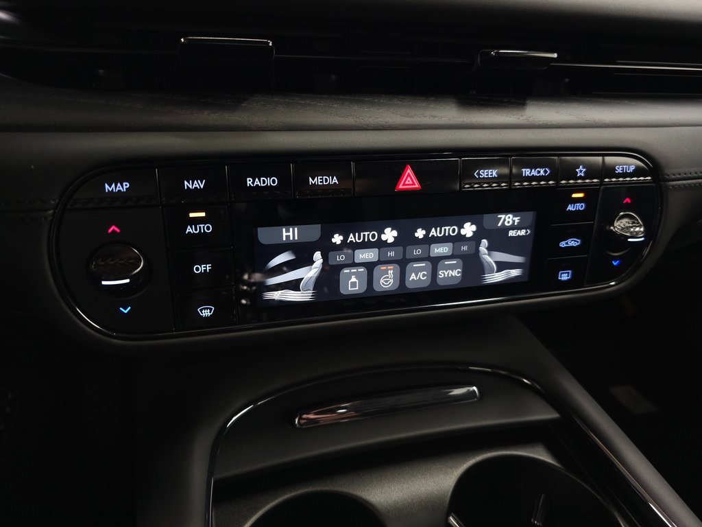 New 2026 Genesis G90 3.5T Prestige image 30