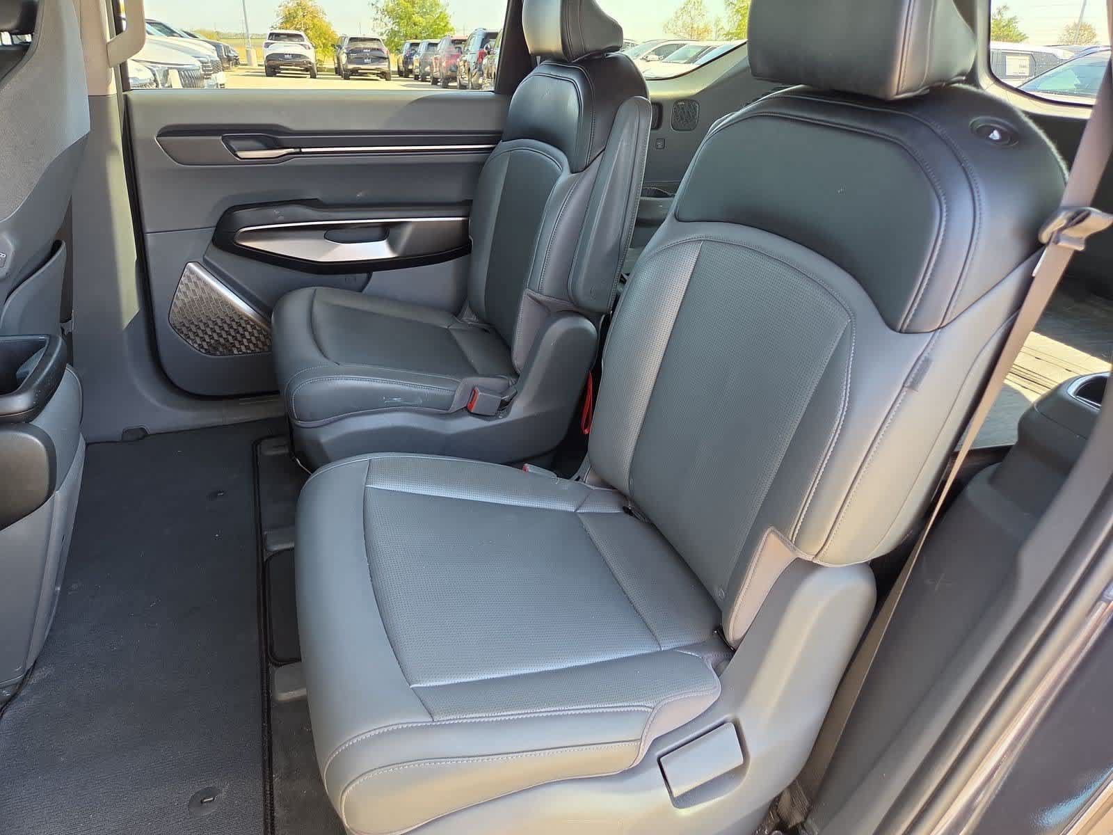 Certified 2026 Kia EV9 Light RWD image 19