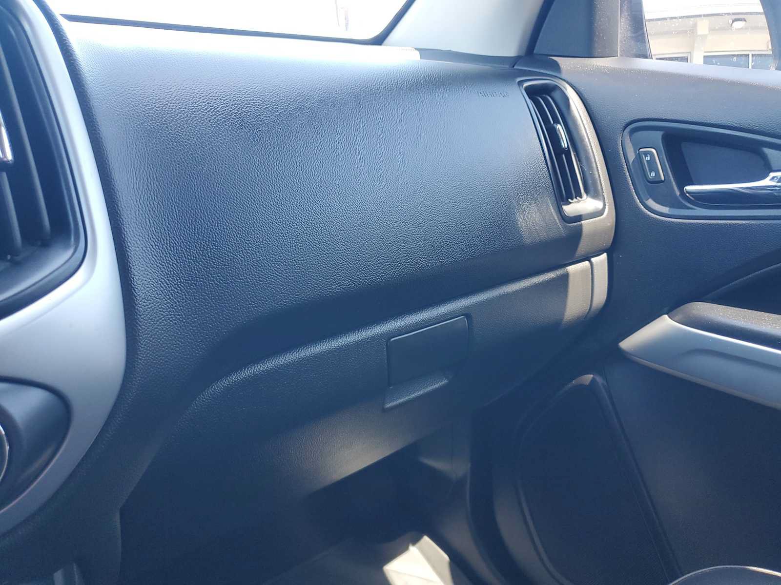 Used 2019 Chevrolet Colorado ZR2 w/ ZR2 Dusk Special Edition AWD/4WD image 24