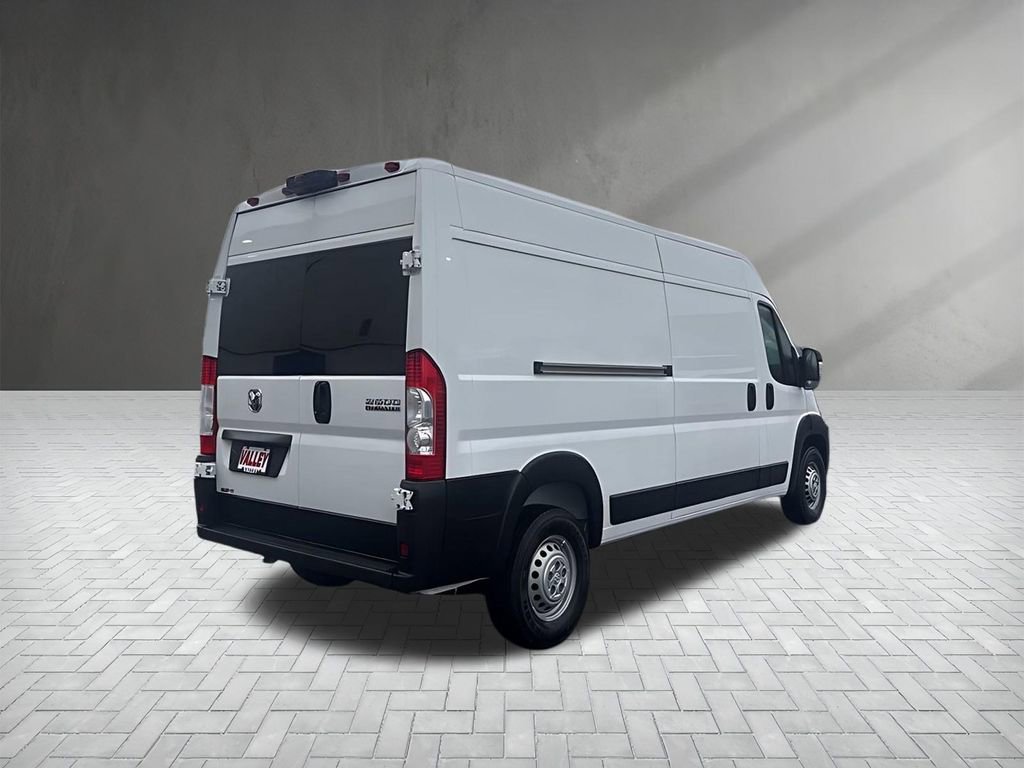 Used 2024 RAM ProMaster 2500 FWD image 7
