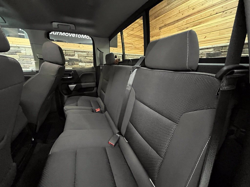 Used 2018 Chevrolet Silverado 1500 LT w/ All Star Edition AWD/4WD image 48
