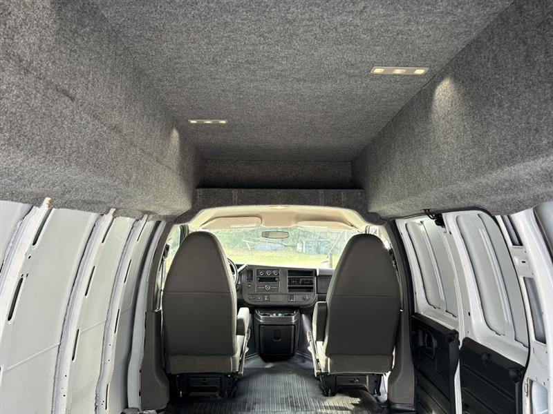 Used 2015 Chevrolet Express 2500 2500 Cargo image 15
