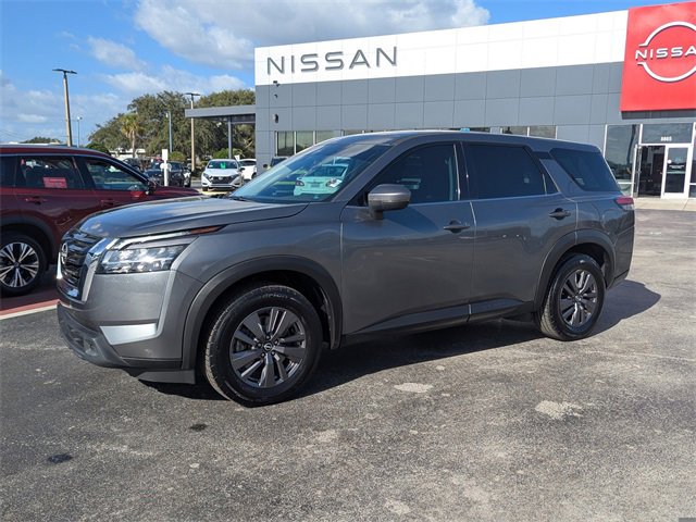 Certified 2022 Nissan Pathfinder S image 13