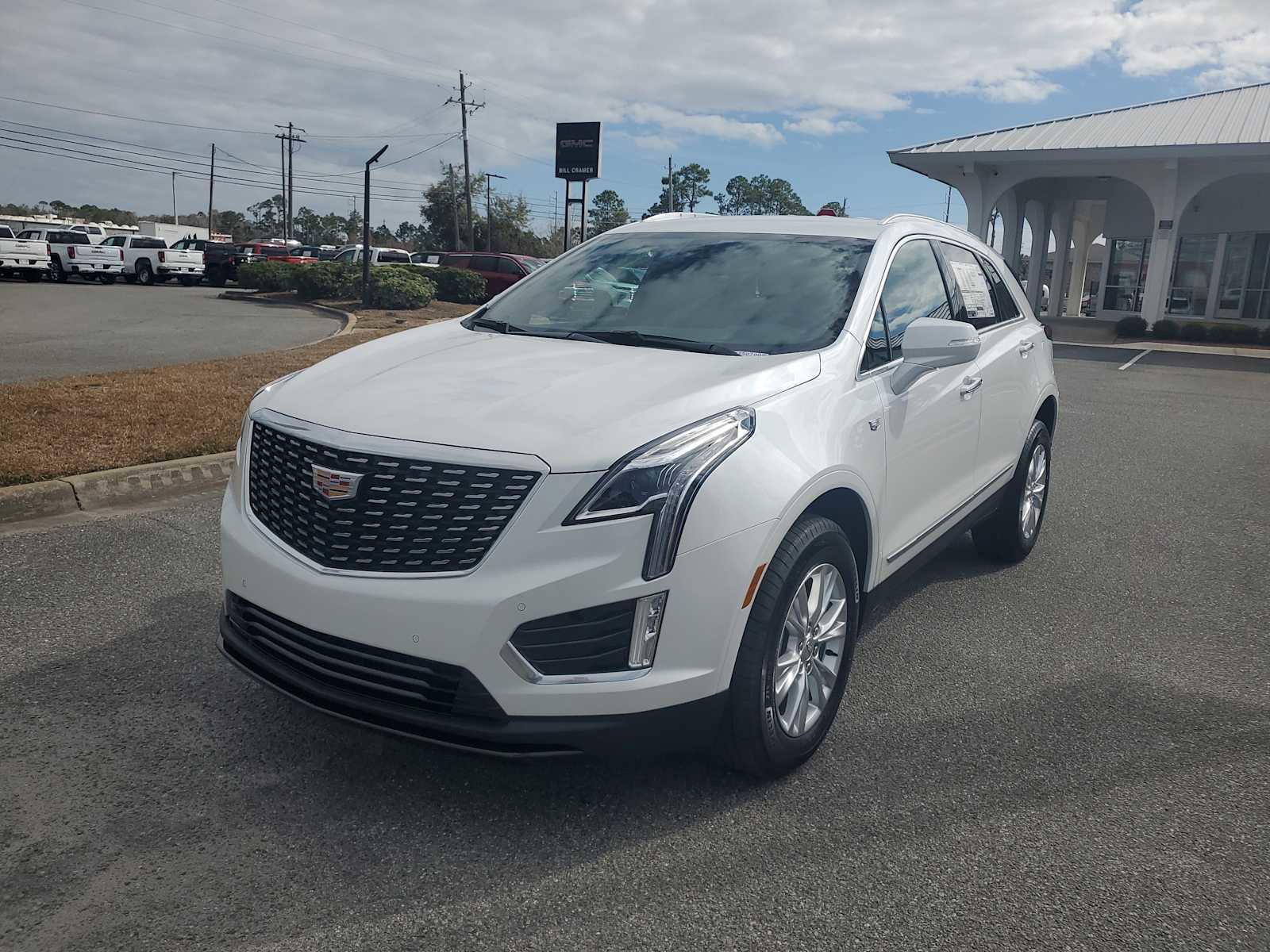New 2026 Cadillac XT5 Luxury