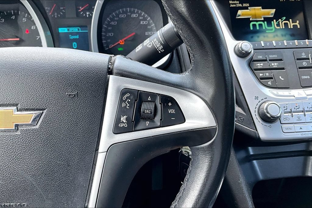 Used 2015 Chevrolet Equinox LT FWD image 12