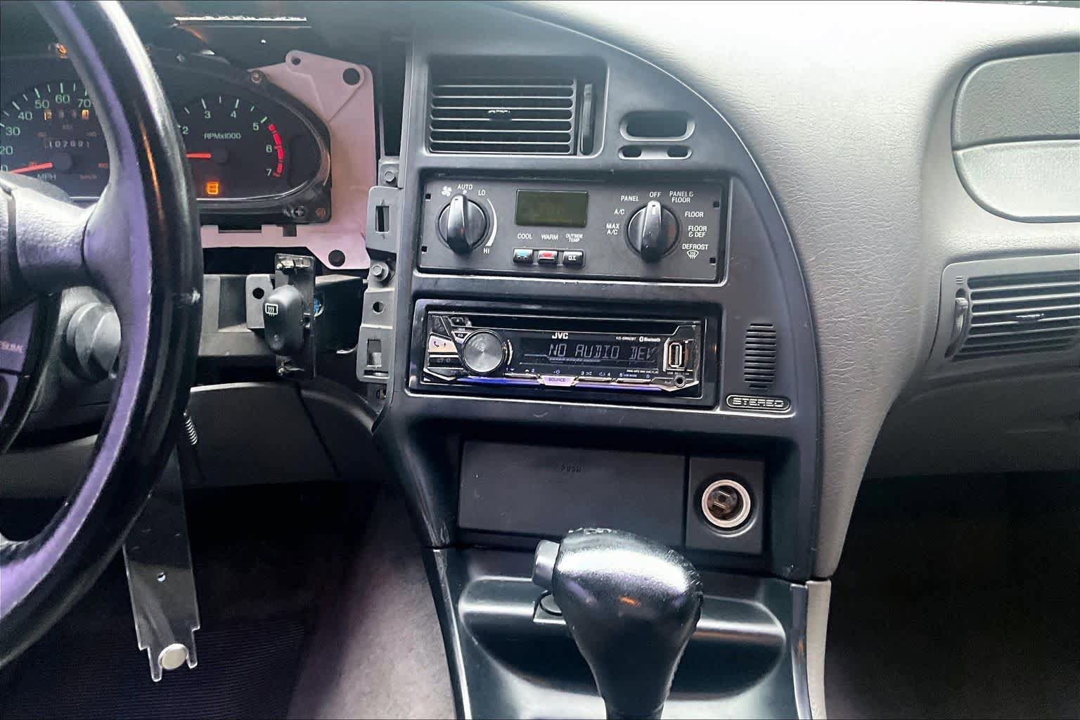 Used 1997 Ford Thunderbird LX image 6