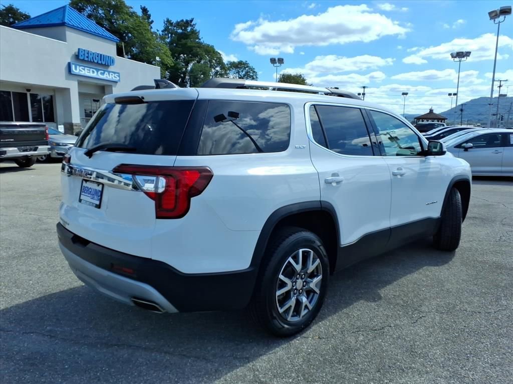 Used 2023 GMC Acadia SLT image 4
