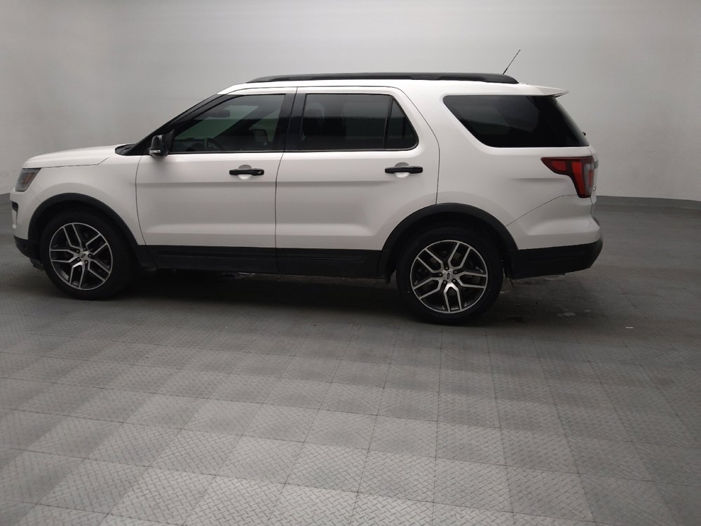 Used 2018 Ford Explorer Sport AWD/4WD image 3