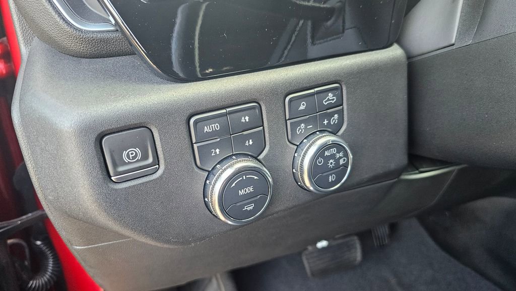 Used 2023 GMC Sierra 1500 SLT w/ SLT Premium Package AWD/4WD image 14