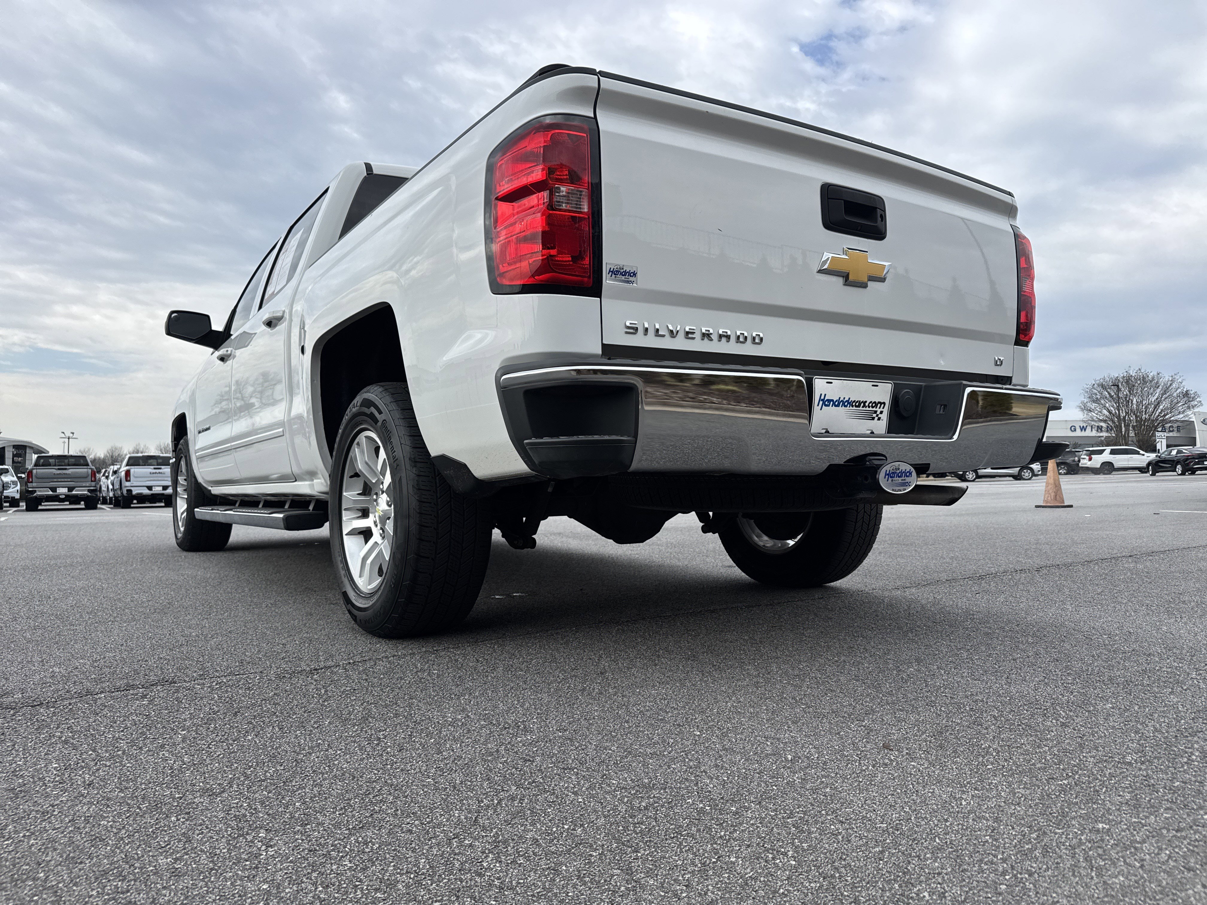 Used 2015 Chevrolet Silverado 1500 LT RWD image 8