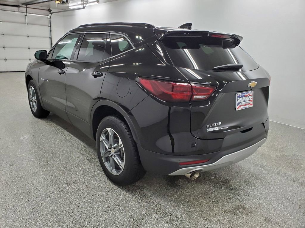 Used 2024 Chevrolet Blazer LT w/ Convenience Package FWD image 6