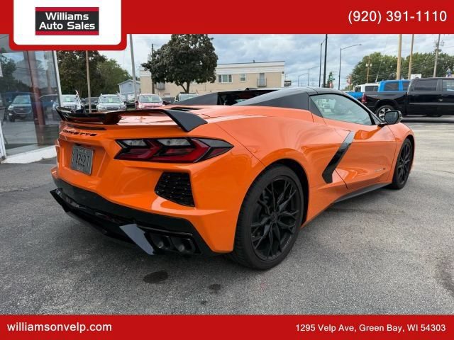 Used 2024 Chevrolet Corvette Stingray Preferred Conv w/ Z51 Performance Package RWD image 4