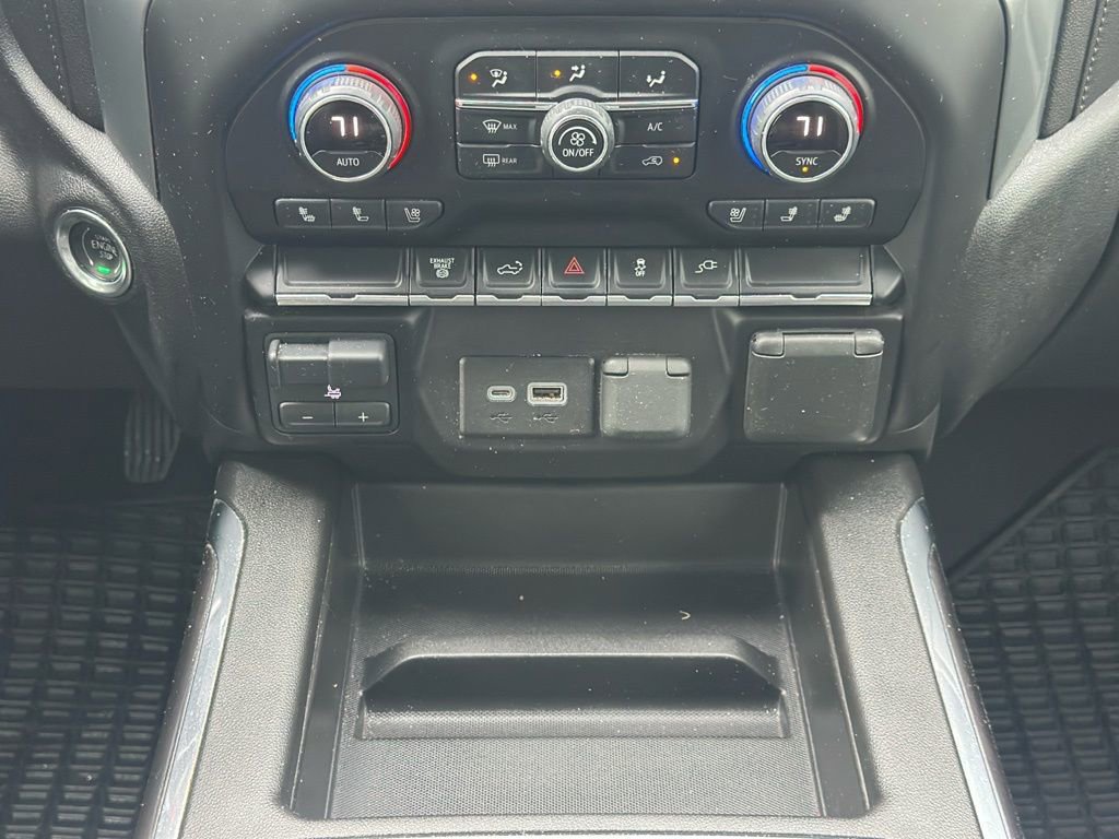 Used 2022 Chevrolet Silverado 3500 LTZ w/ LTZ Convenience Package image 21