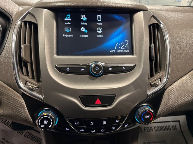 Used 2017 Chevrolet Cruze LT w/ Convenience Package image 19