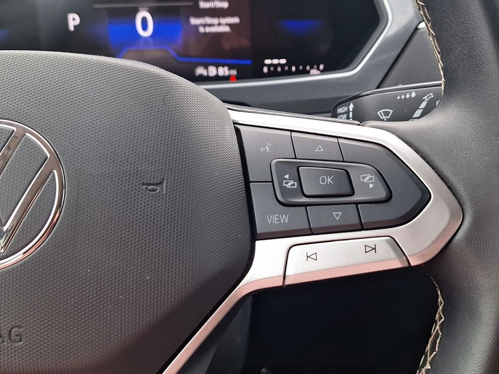 Used 2024 Volkswagen Tiguan S image 17
