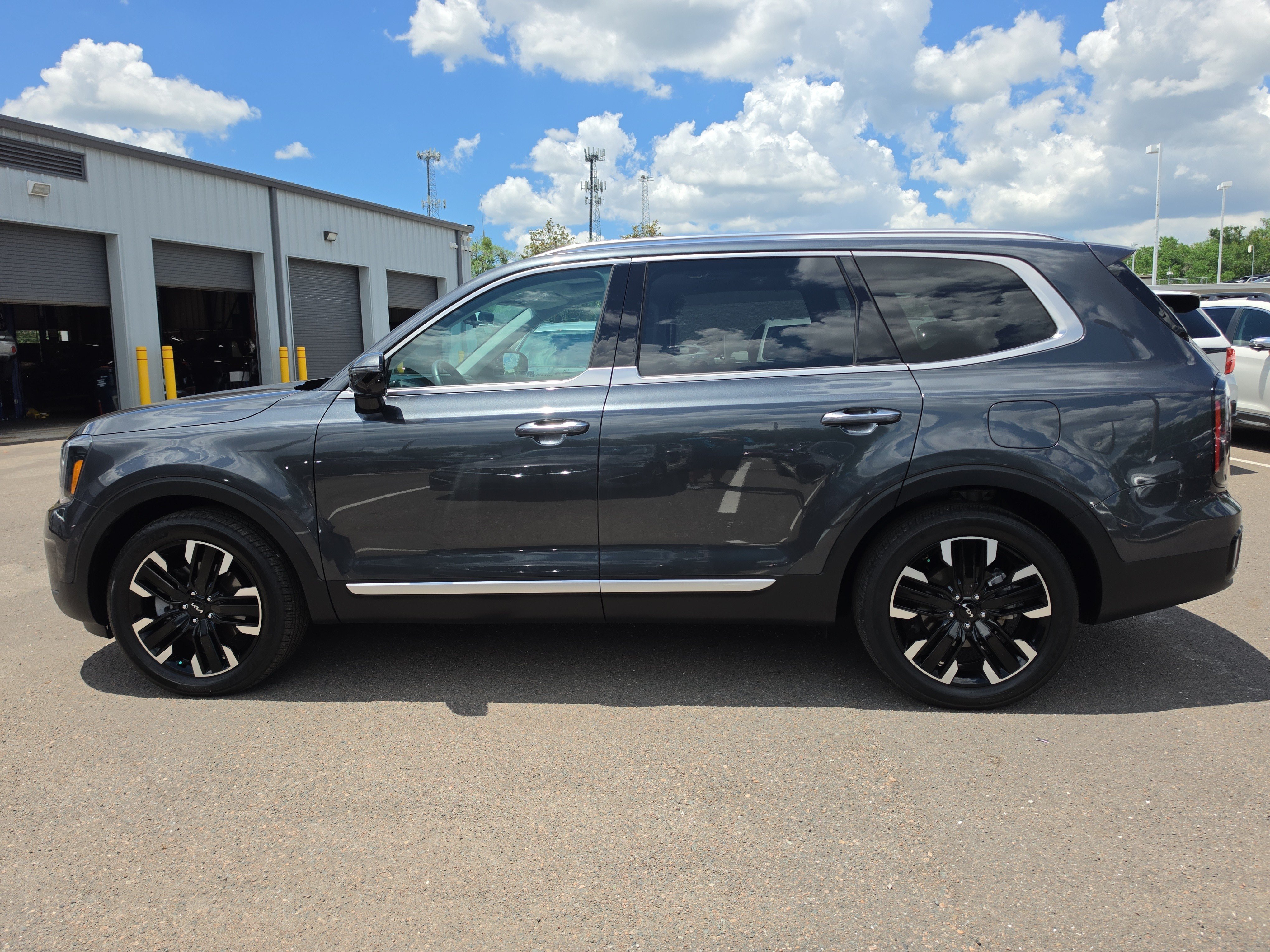 Certified 2024 Kia Telluride SX Prestige AWD/4WD image 5