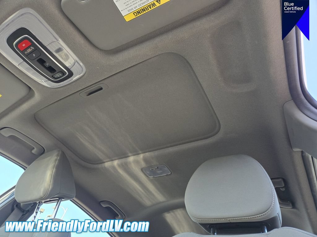 Used 2025 Hyundai Elantra SEL FWD image 13