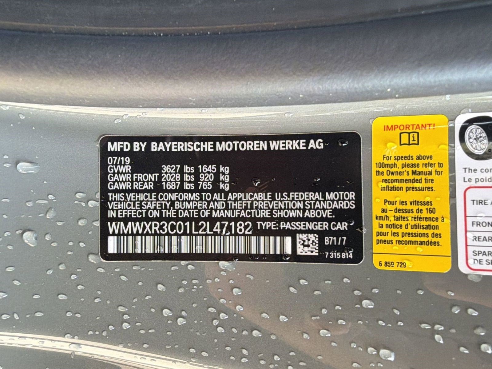 Used 2020 MINI Cooper 2-Door Hardtop w/ Premium Package image 17