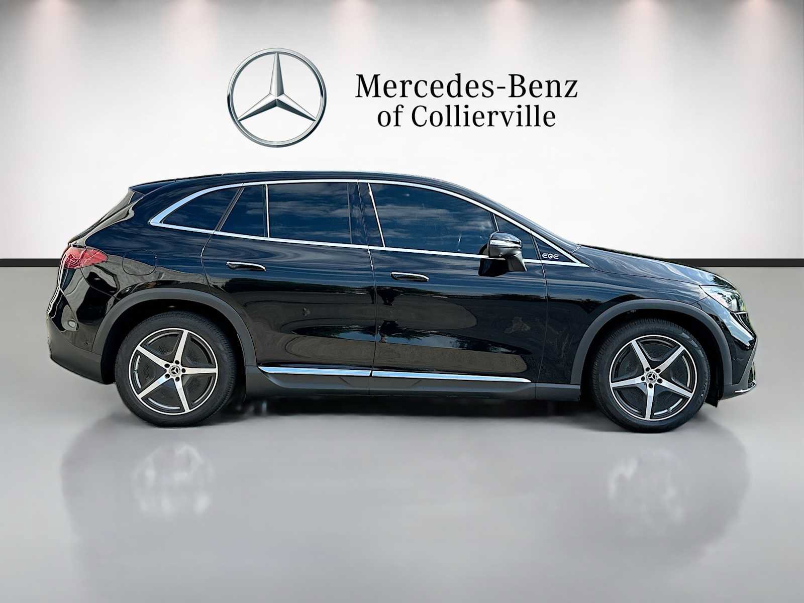 Certified 2023 Mercedes-Benz EQE 500 4MATIC SUV w/ Pinnacle Trim Package image 4