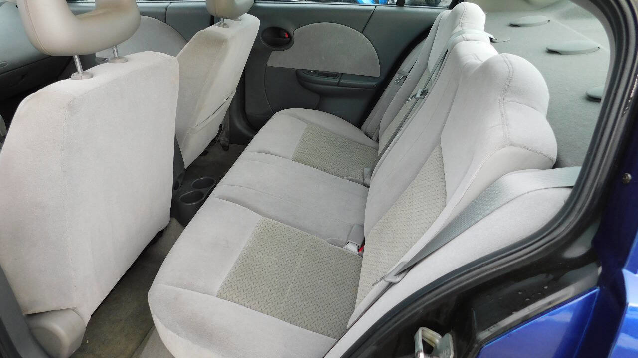 Used 2006 Saturn ION Level 3 w/ Sun & Sound Pkg image 17