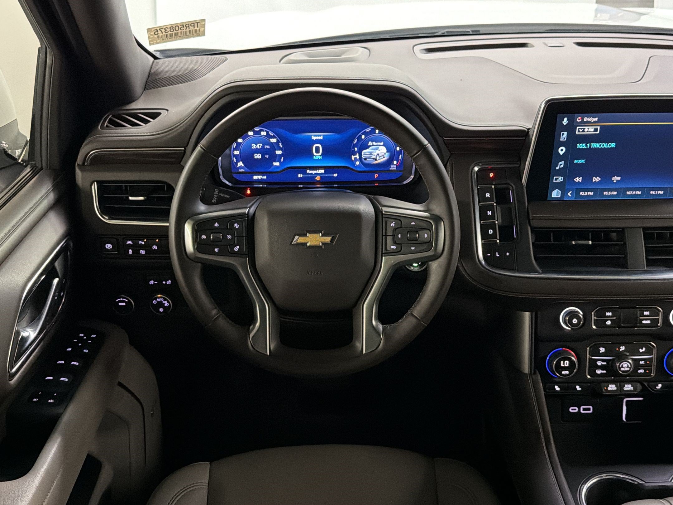 Used 2023 Chevrolet Tahoe LT w/ Luxury Package RWD image 28