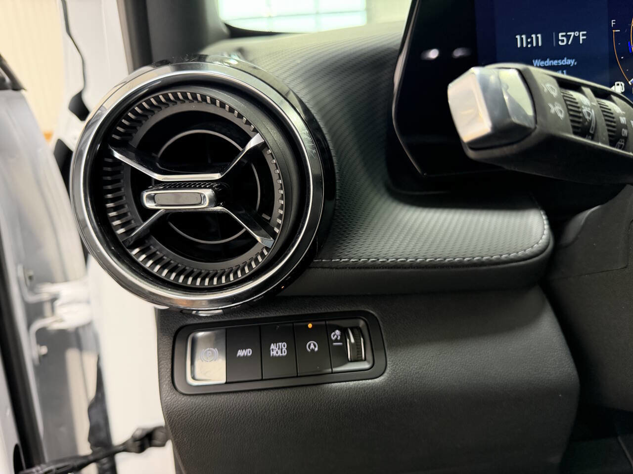 Used 2026 Chevrolet Equinox LT w/ Midnight Edition image 25