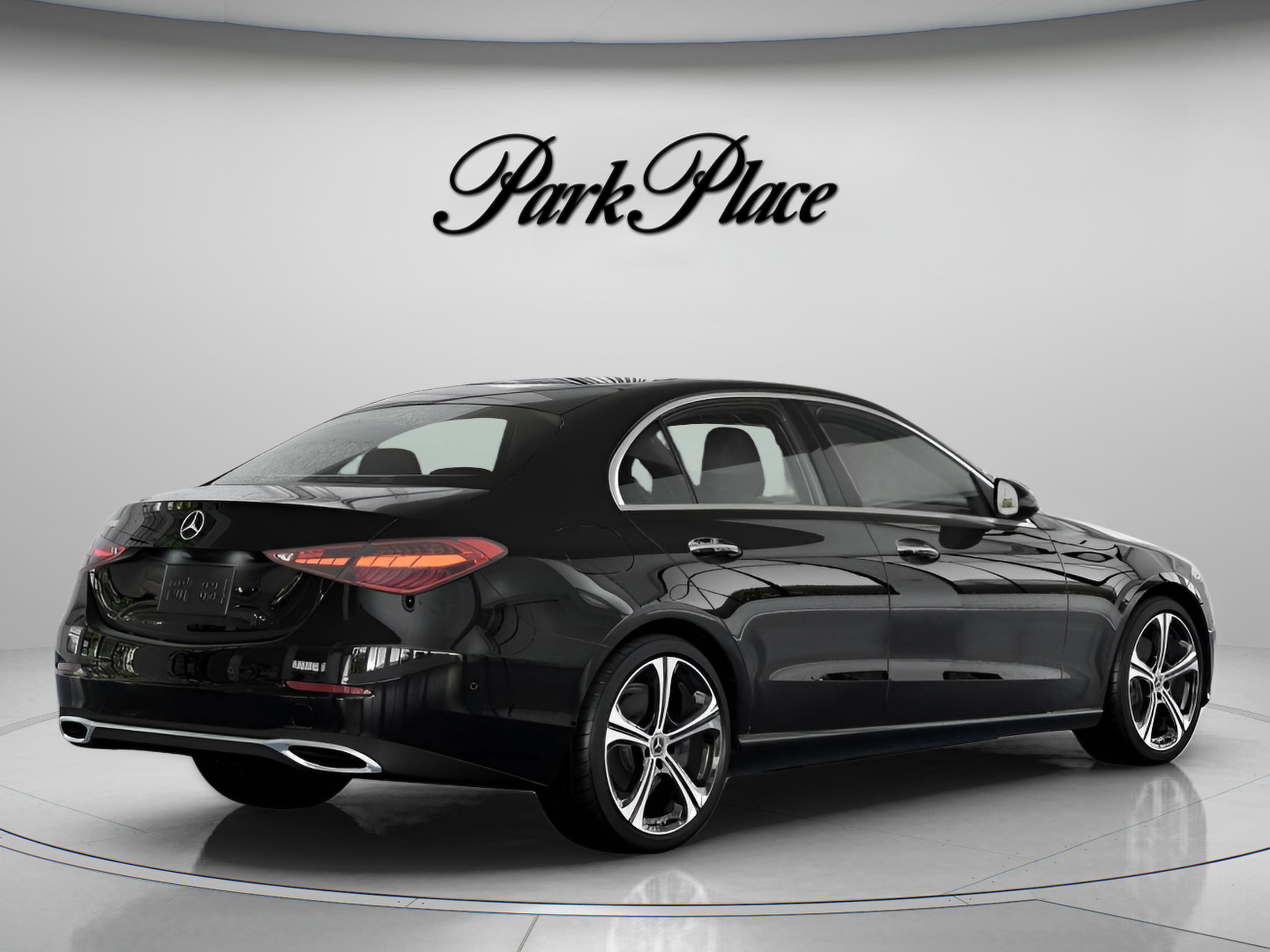 Used 2025 Mercedes-Benz C 300 Sedan image 20