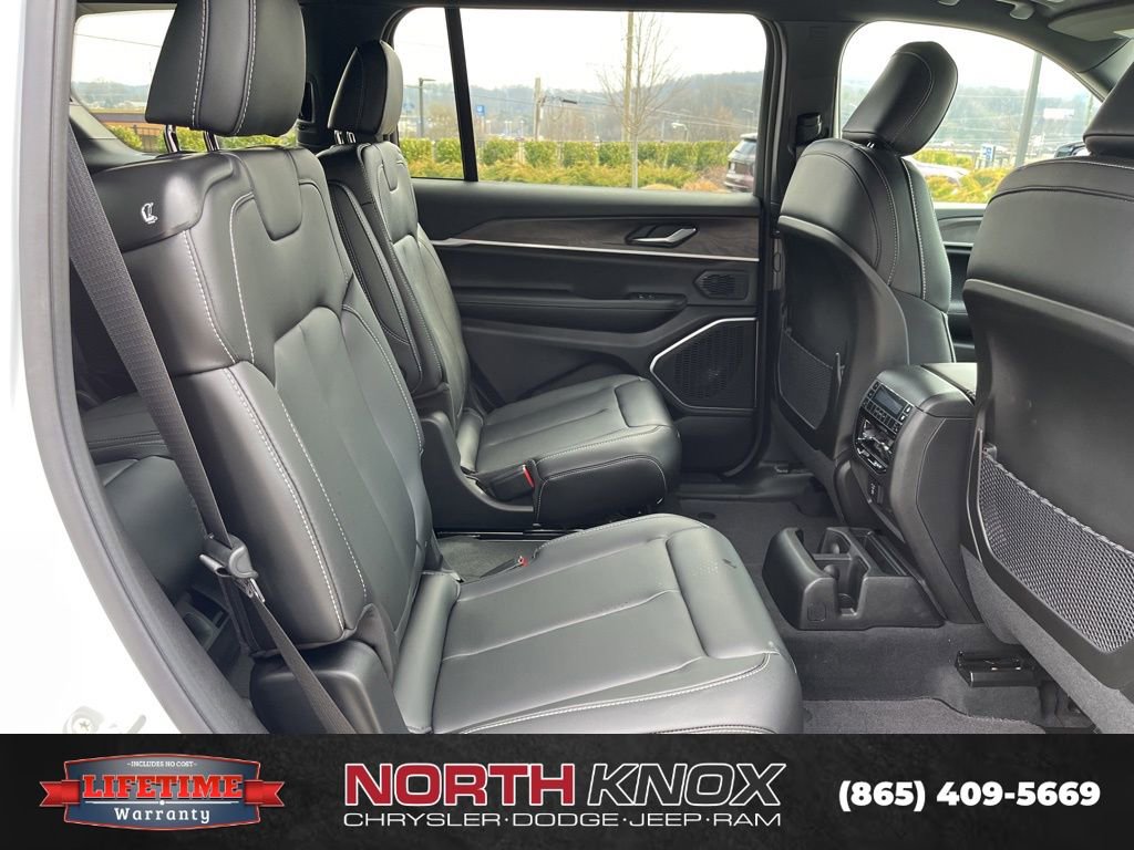 New 2026 Jeep Grand Cherokee L Limited image 23