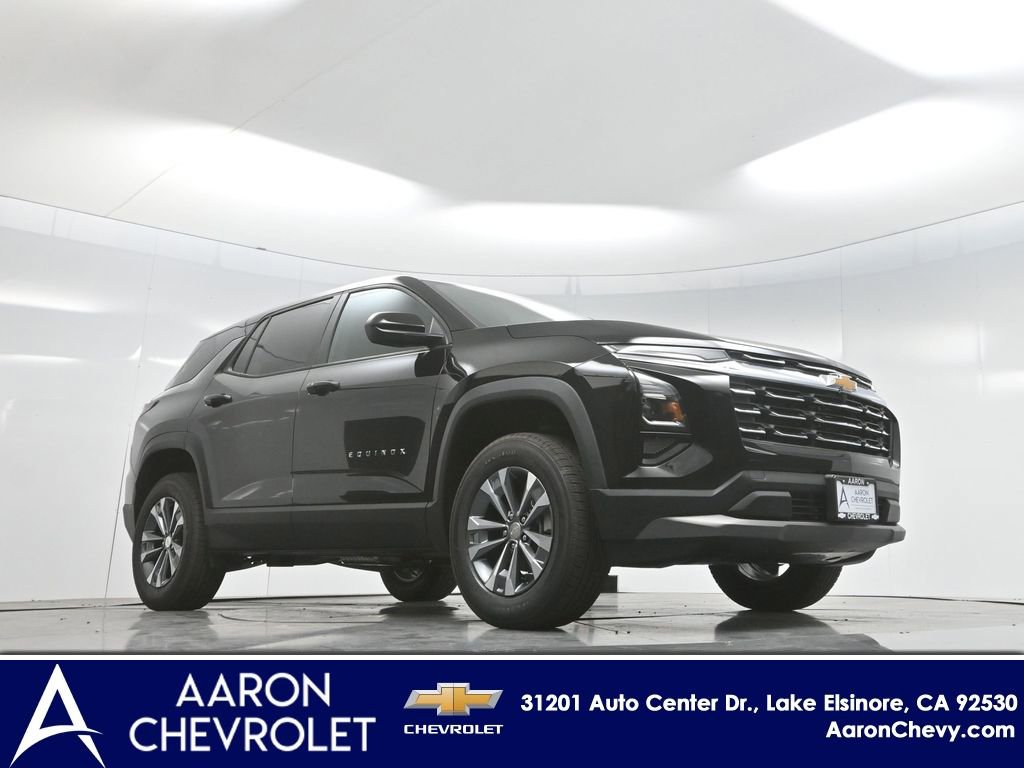 New 2026 Chevrolet Equinox LT FWD image 2