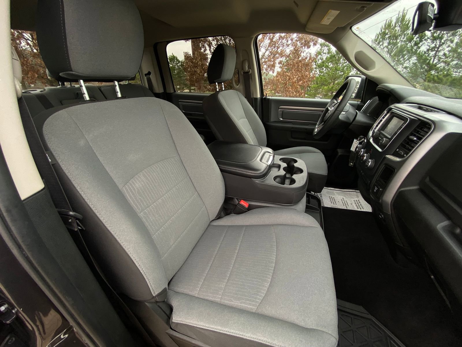 Used 2023 RAM 1500 Classic SLT image 14