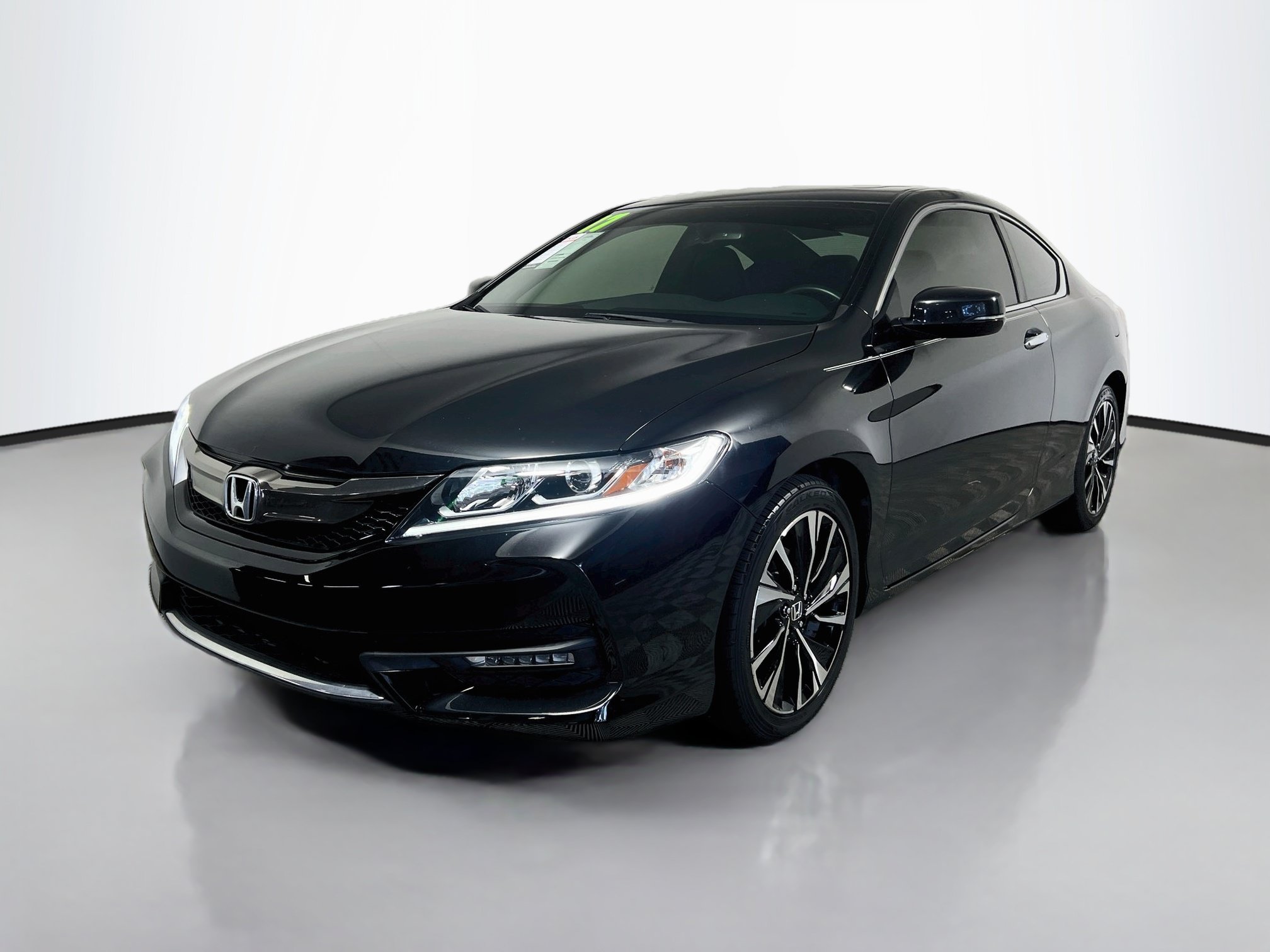 Used 2017 Honda Accord EX-L image 10