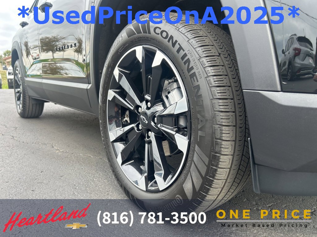 Used 2025 Chevrolet Equinox RS image 13