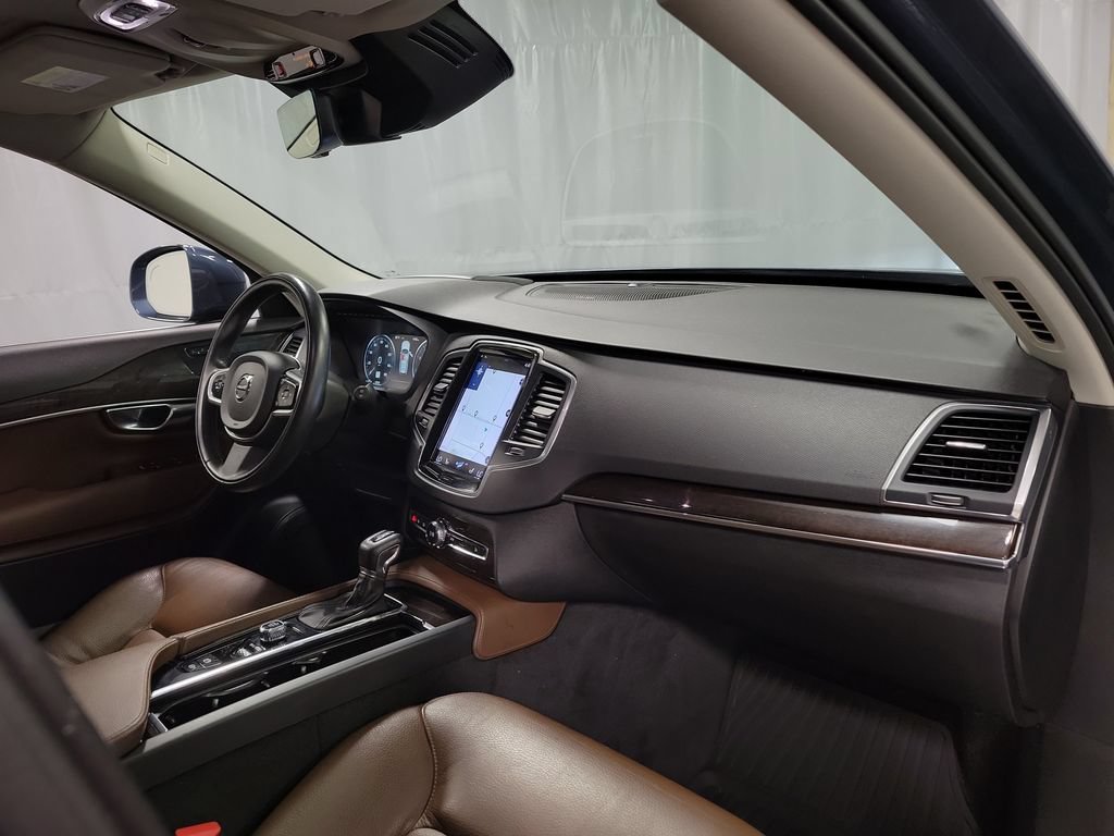Used 2019 Volvo XC90 T6 Momentum w/ Advanced Package AWD/4WD image 31