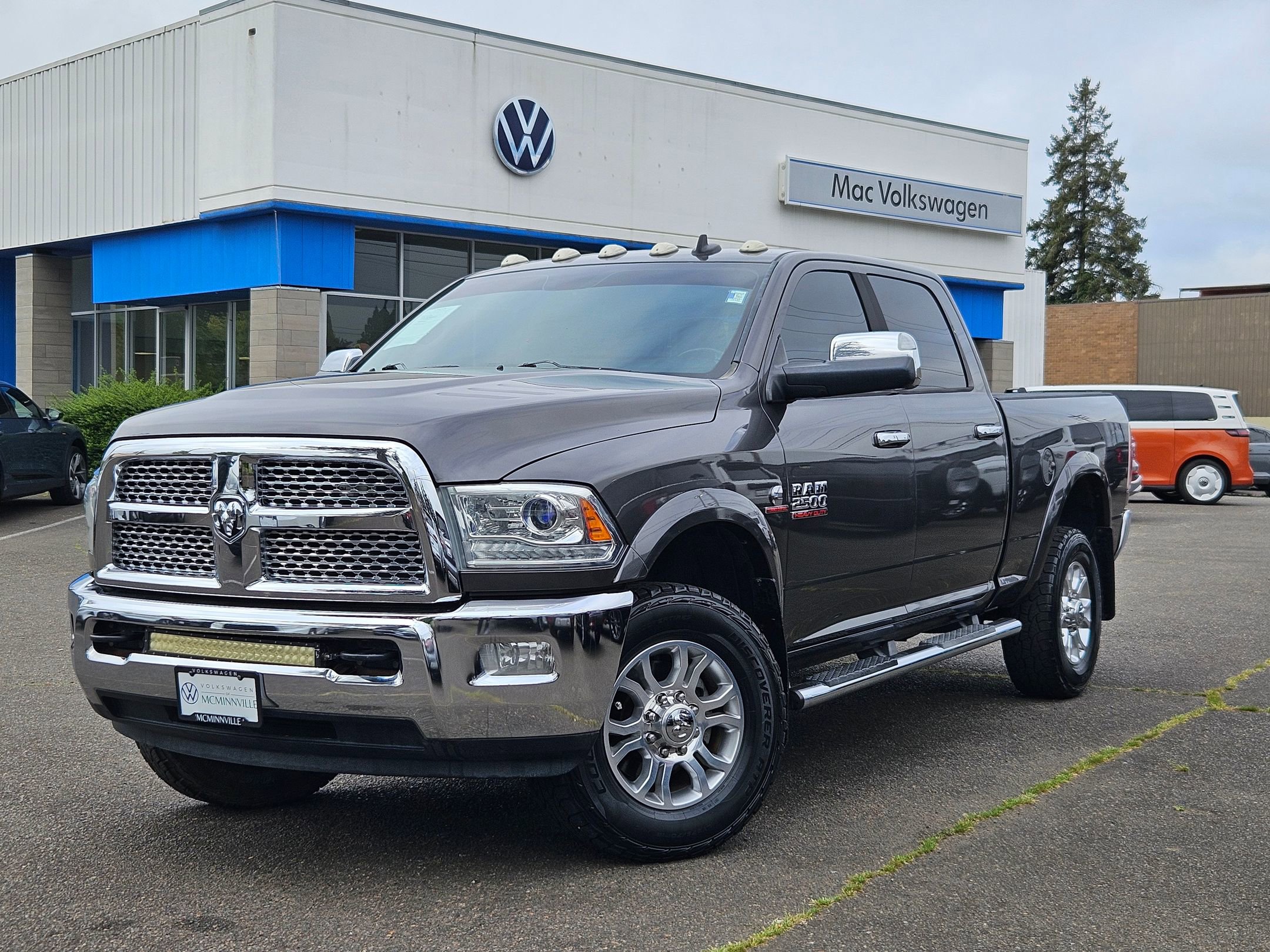 Used 2014 RAM 2500 Laramie w/ Convenience Group AWD/4WD image 1