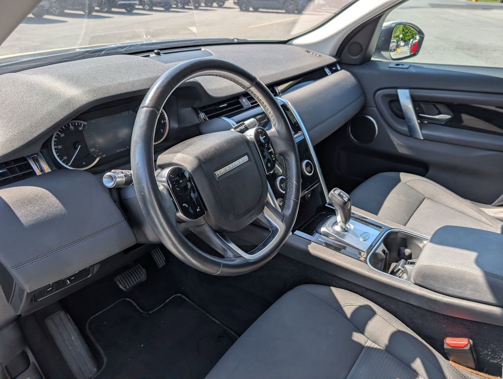 Used 2020 Land Rover Discovery Sport AWD/4WD image 10