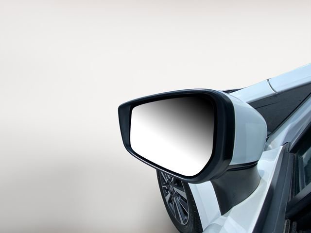 Used 2021 Nissan Versa SV image 27