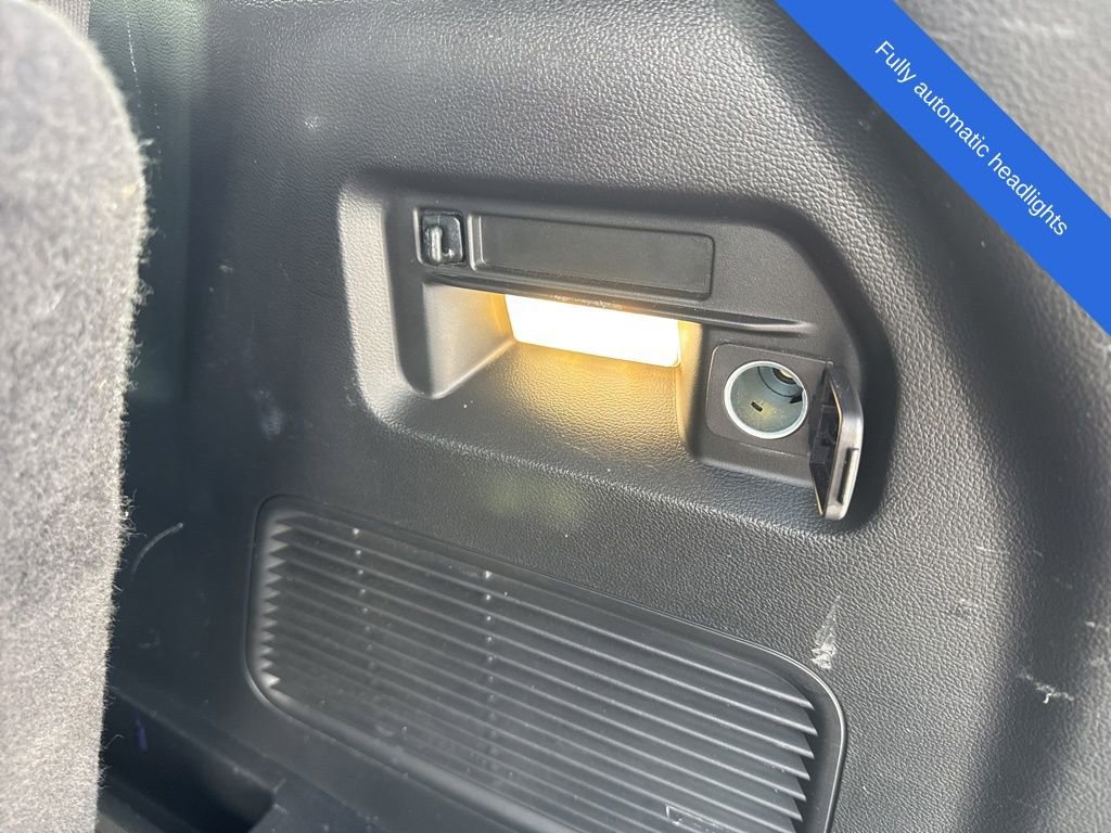 Used 2023 Ford Explorer XLT w/ Equipment Group 202A image 16