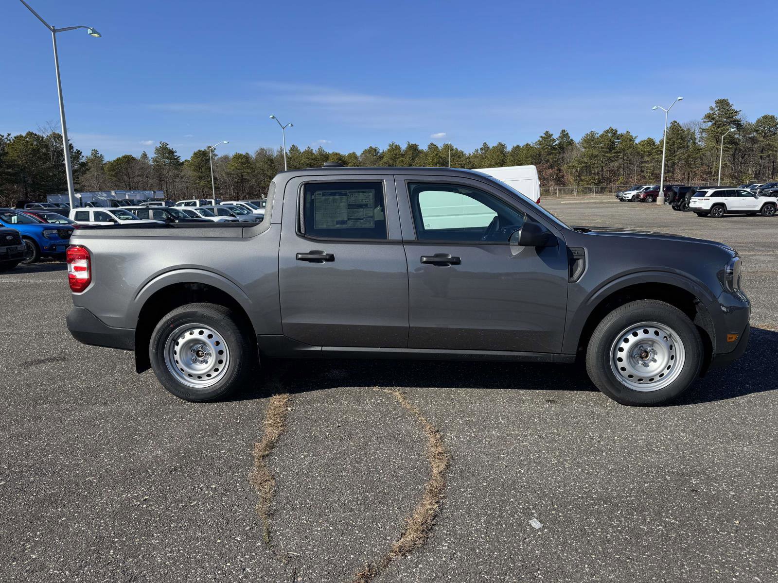 New 2026 Ford Maverick XL w/ Equipment Group 101A image 9