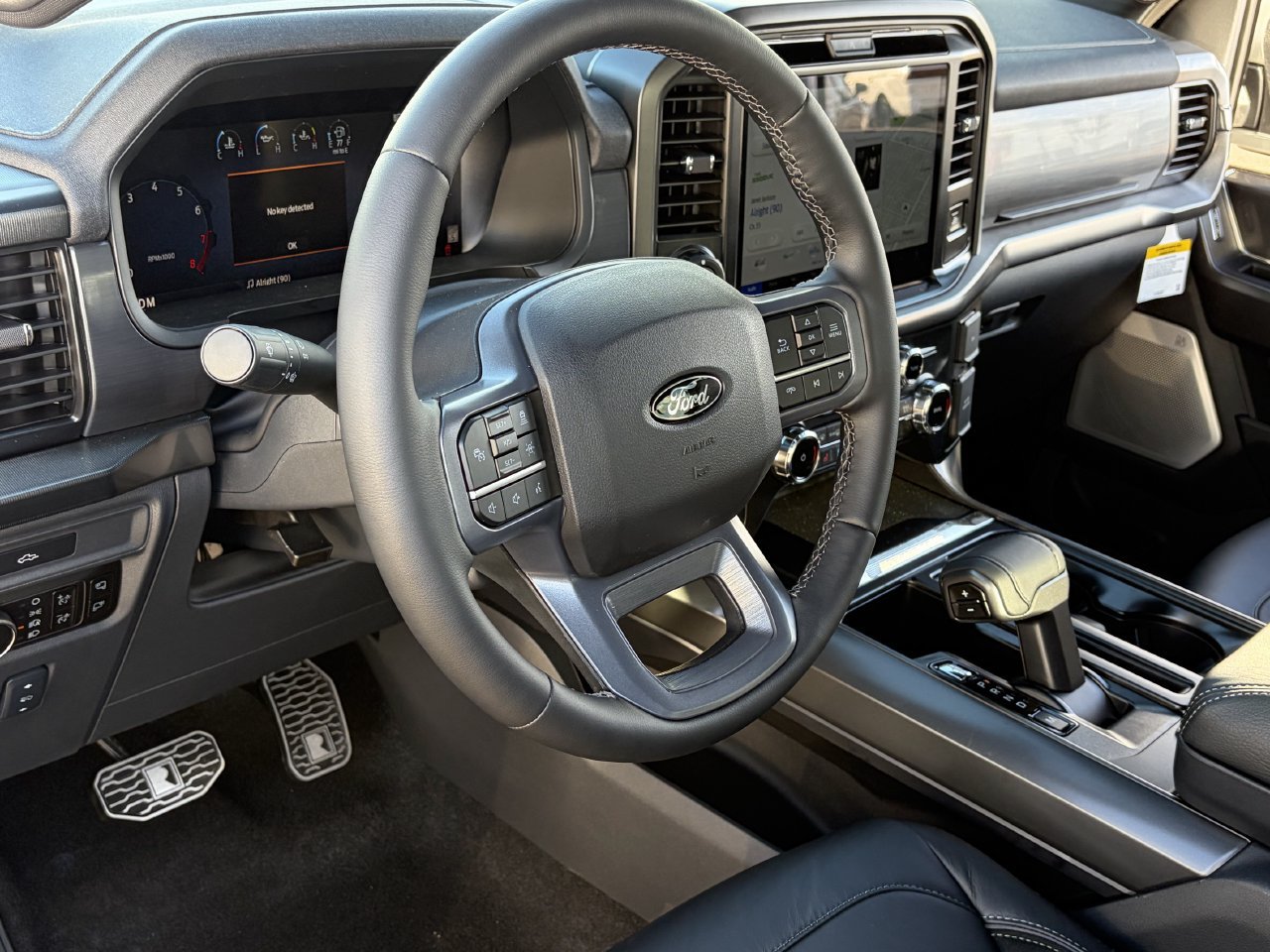 New 2026 Ford F150 Lariat w/ Equipment Group 502A High AWD/4WD image 30