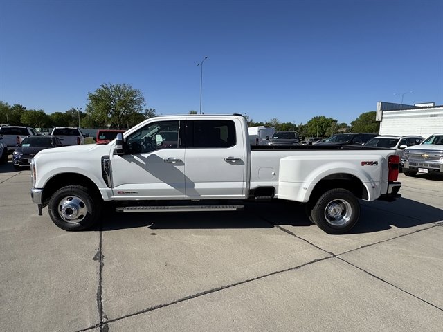 New 2026 Ford F350 Lariat AWD/4WD image 7