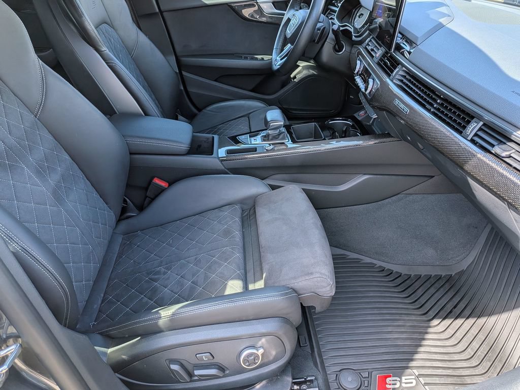 Used 2025 Audi S5 Premium w/ Convenience Package AWD/4WD image 34