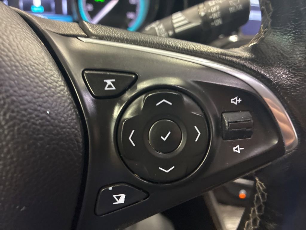 Used 2017 Buick Envision Essence AWD/4WD image 26