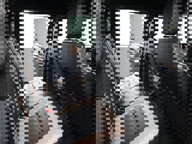 Used 2023 Ford Bronco Wildtrak AWD/4WD image 11