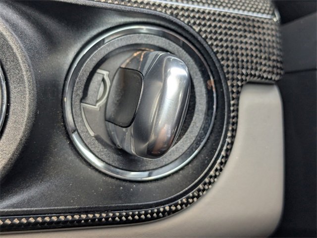 Used 2015 Porsche 911 Turbo S image 26