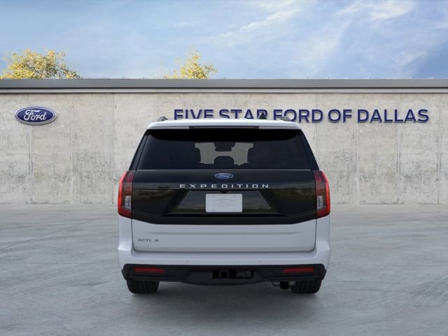 New 2026 Ford Expedition Active image 5
