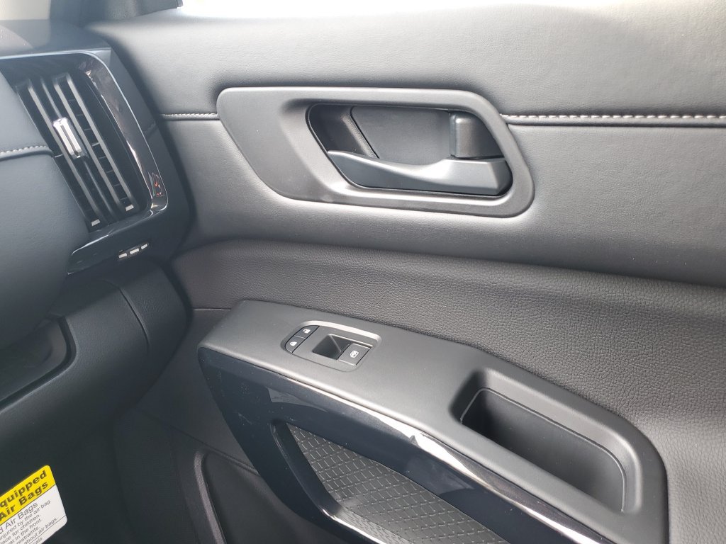 New 2026 Nissan Pathfinder SV FWD image 35