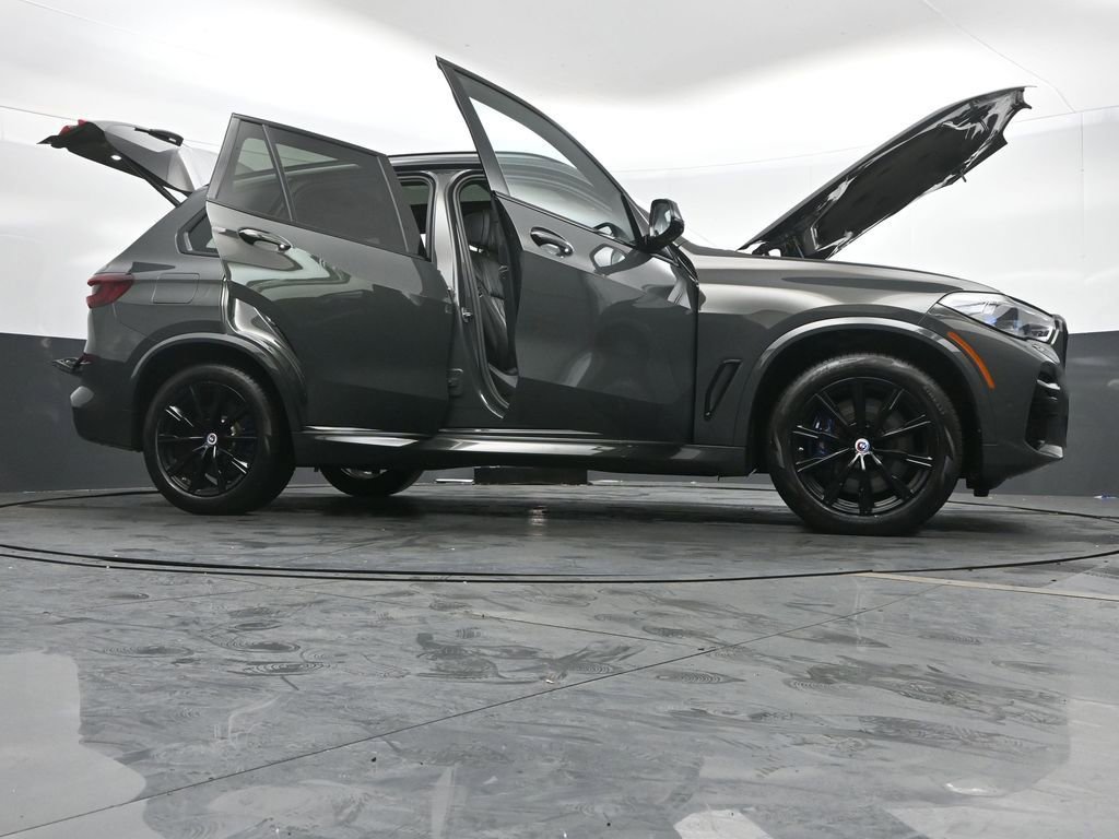 Used 2023 BMW X5 M50i w/ Executive Package AWD/4WD image 71