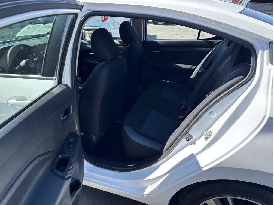 Used 2023 Nissan Versa SV FWD image 12